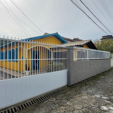 Casa 300M Da Praia Com Lindo Jardim! Florianopolis Ngoại thất bức ảnh